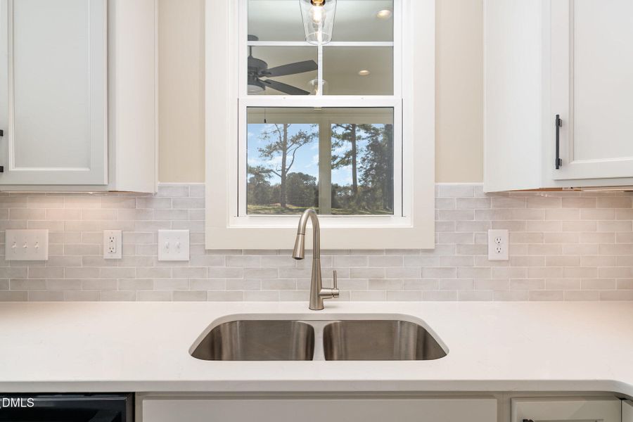 014_dsc07486-edit_798