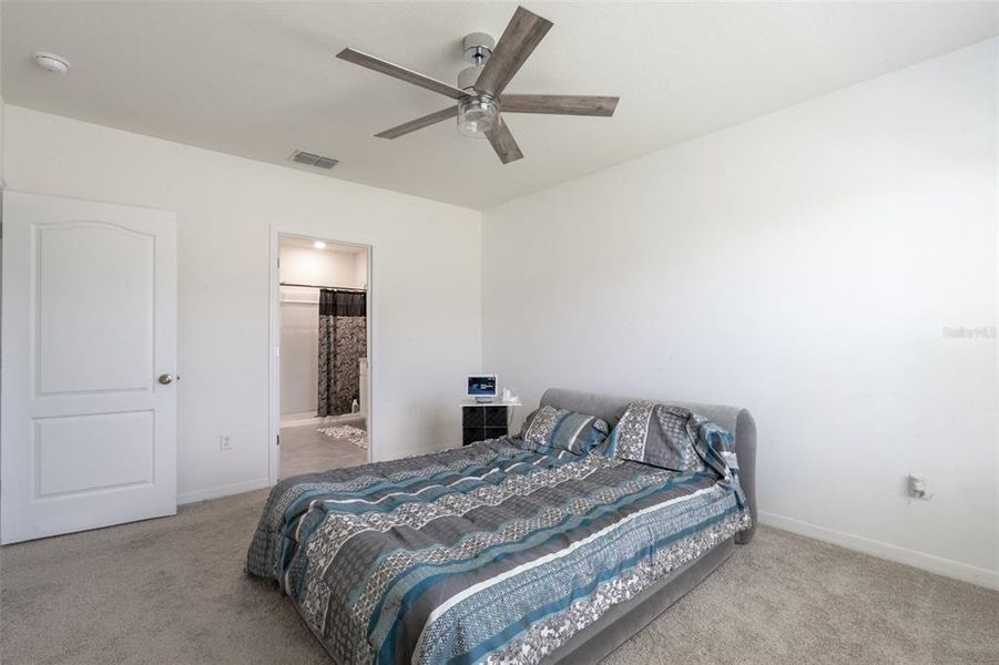 Furnished interior view inside a new home in Poinciana Enclave, Kissimmee (Image 7).