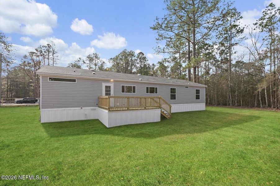 Exterior details and patio area of a home in , Jacksonville (Image 21). Exterior details and patio area of a home in , Jacksonville (Image 21).