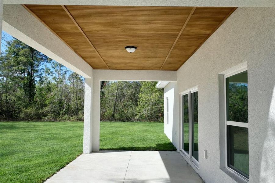 Exterior details and patio area of a home in , Ocala (Image 25).