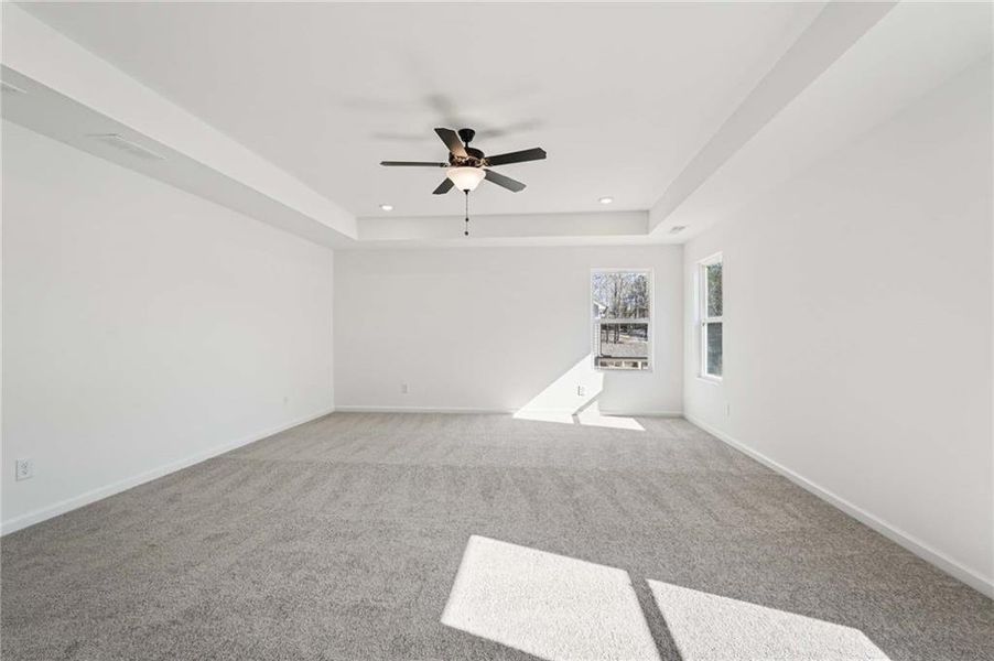Spacious, unfurnished interior of a new home in Arbors at Richland Creek, Buford (Image 20).