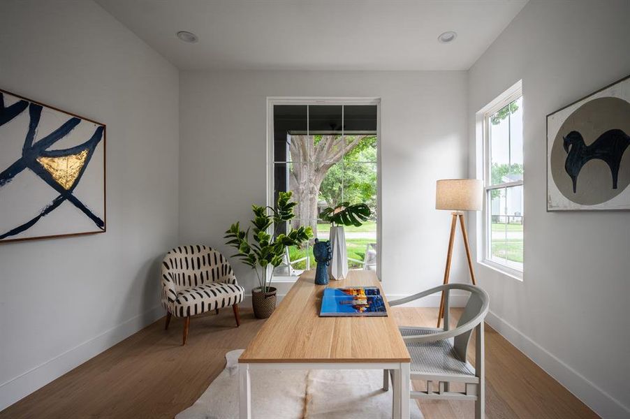 Furnished interior view inside a new home in , Dallas (Image 12).