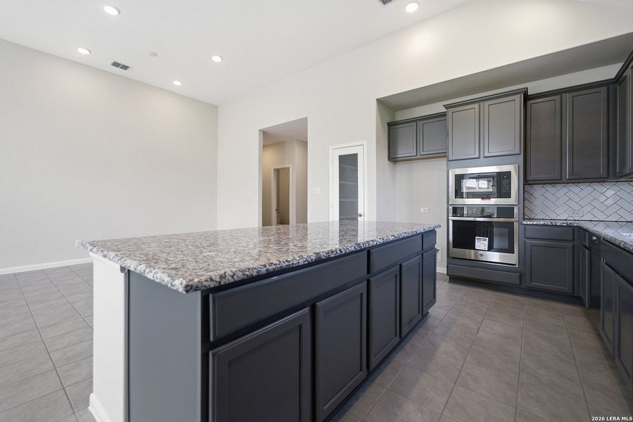 Furnished interior view inside a new home in Arcadia Ridge, San Antonio (Image 15).