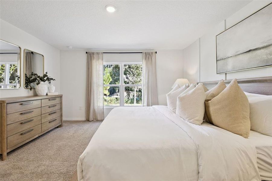 Furnished interior view inside a new home in , Tavares (Image 16).
