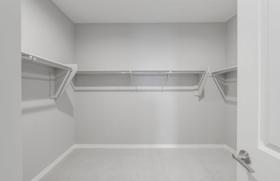 Spacious, unfurnished interior of a new home in El Rancho Santa Rosa, Maricopa (Image 23).