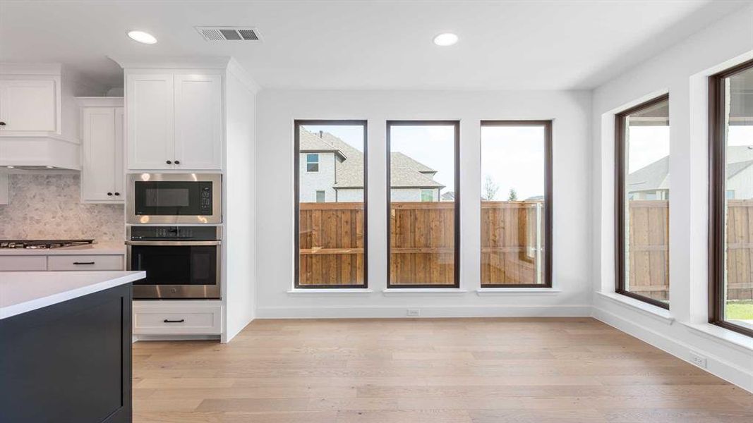 Image 30 of a home in Mosaic 50'. Image 30 of a home in Mosaic 50'.