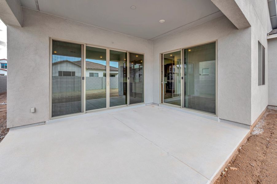 Exterior details and patio area of a home in Soleo, San Tan Valley (Image 3).