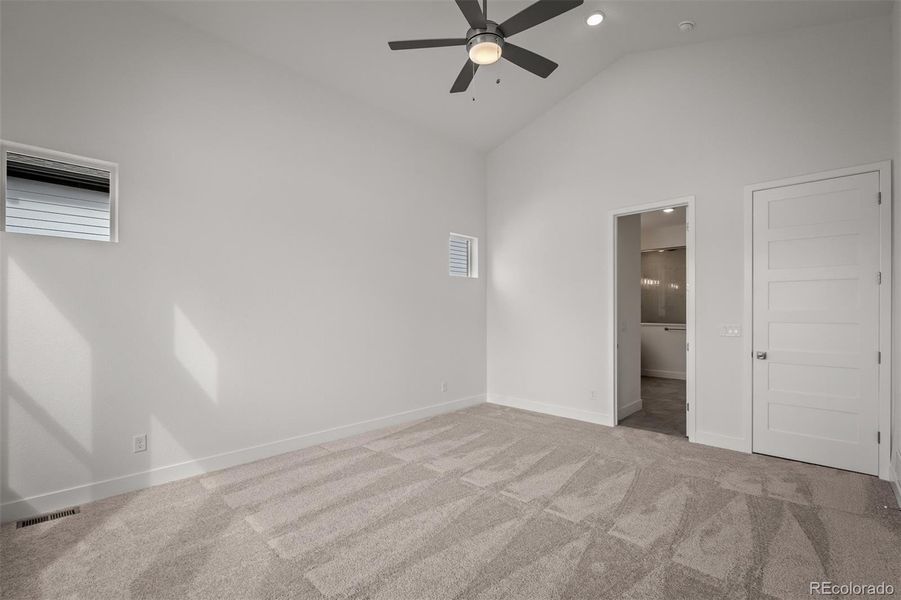 Spacious, unfurnished interior of a new home in Cloverleaf - Pinnacle Collection, Monument (Image 29).