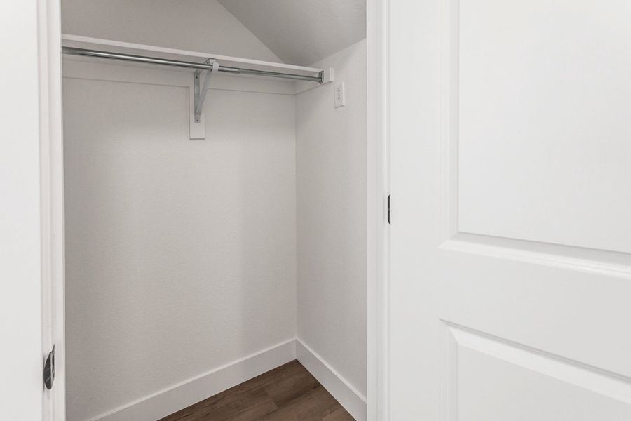 Spacious, unfurnished interior of a new home in Prairie Song, Windsor (Image 34). Spacious, unfurnished interior of a new home in Prairie Song, Windsor (Image 34).