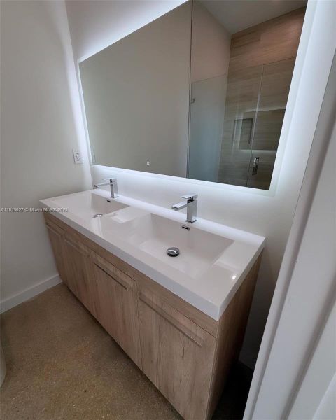 Spacious, unfurnished interior of a new home in , Key Largo (Image 32). Spacious, unfurnished interior of a new home in , Key Largo (Image 32).