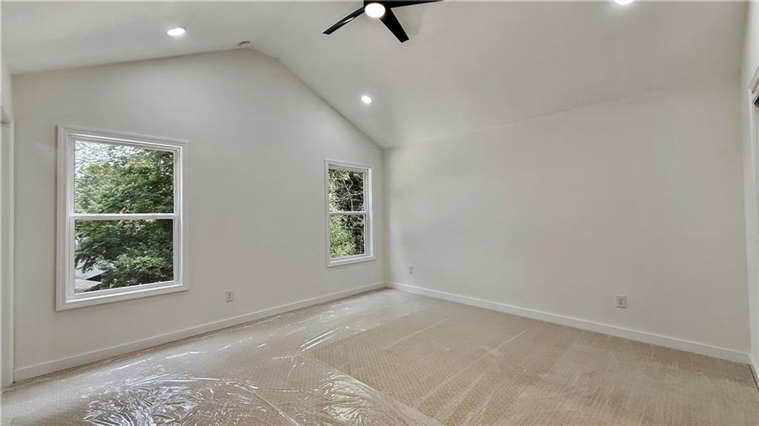 Spacious, unfurnished interior of a new home in , Rome (Image 24).