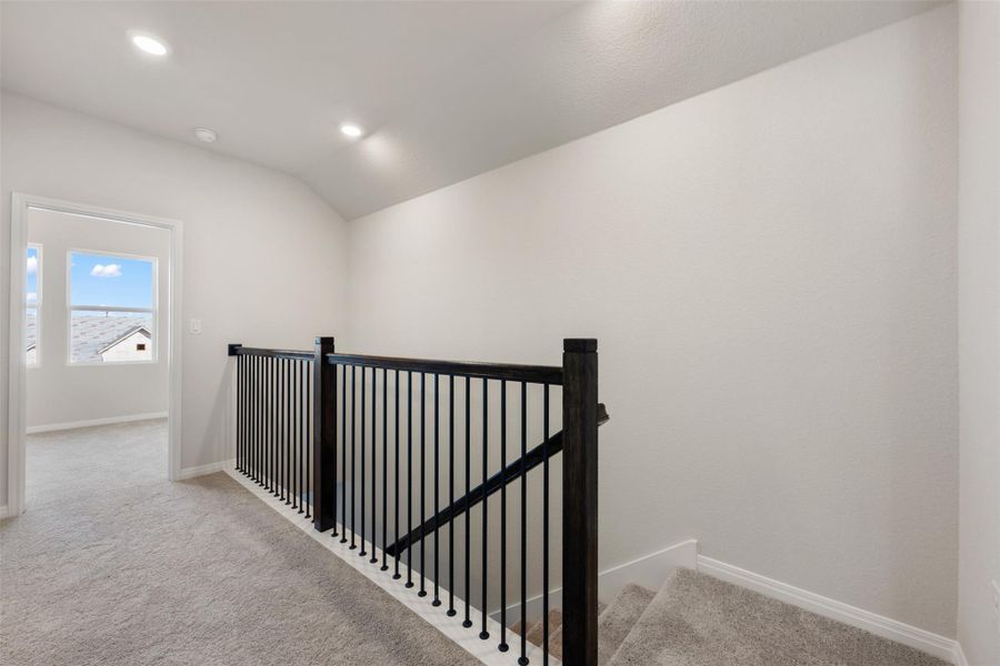 Spacious, unfurnished interior of a new home in Covered Bridge, Hutto (Image 27). Spacious, unfurnished interior of a new home in Covered Bridge, Hutto (Image 27).