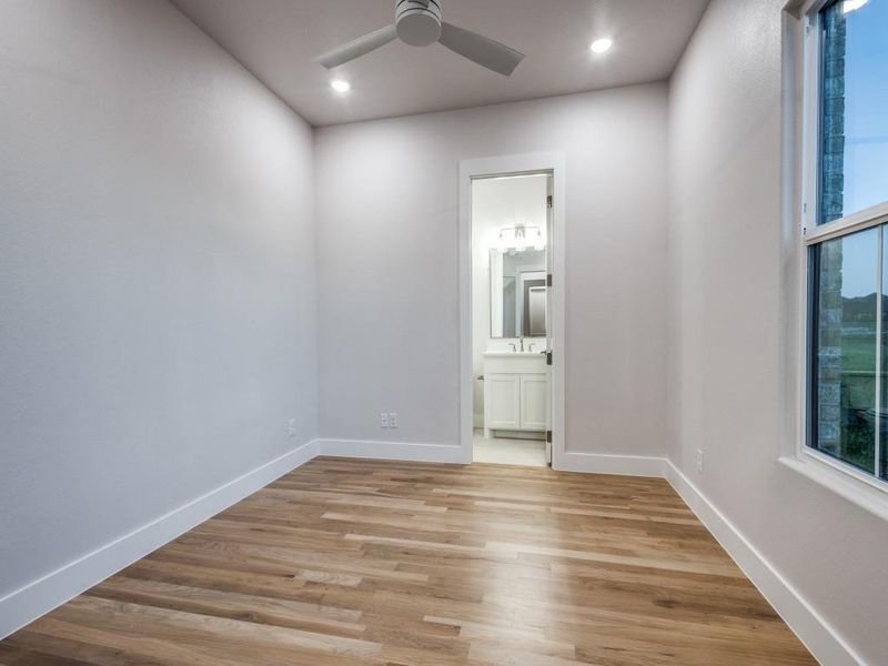 Spacious, unfurnished interior of a new home in , McKinney (Image 19).