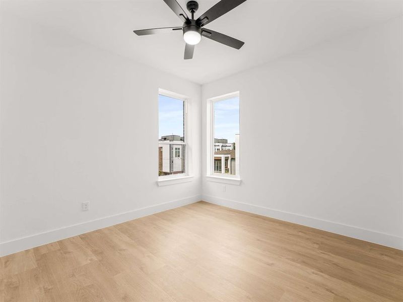 Spacious, unfurnished interior of a new home in , Dallas (Image 22).