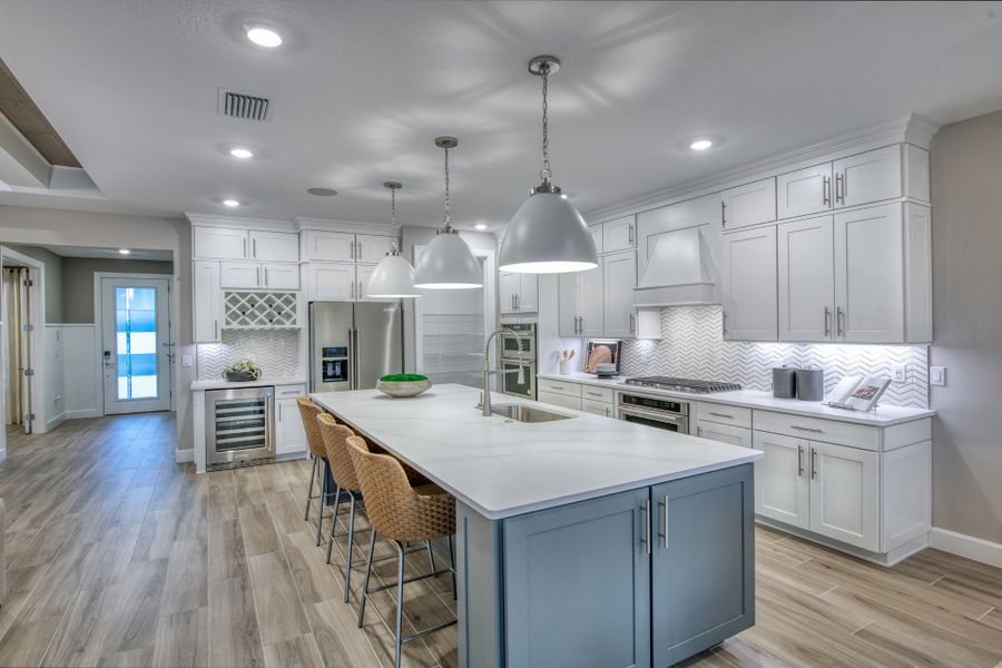 Designer Kitchen with Spacious Island