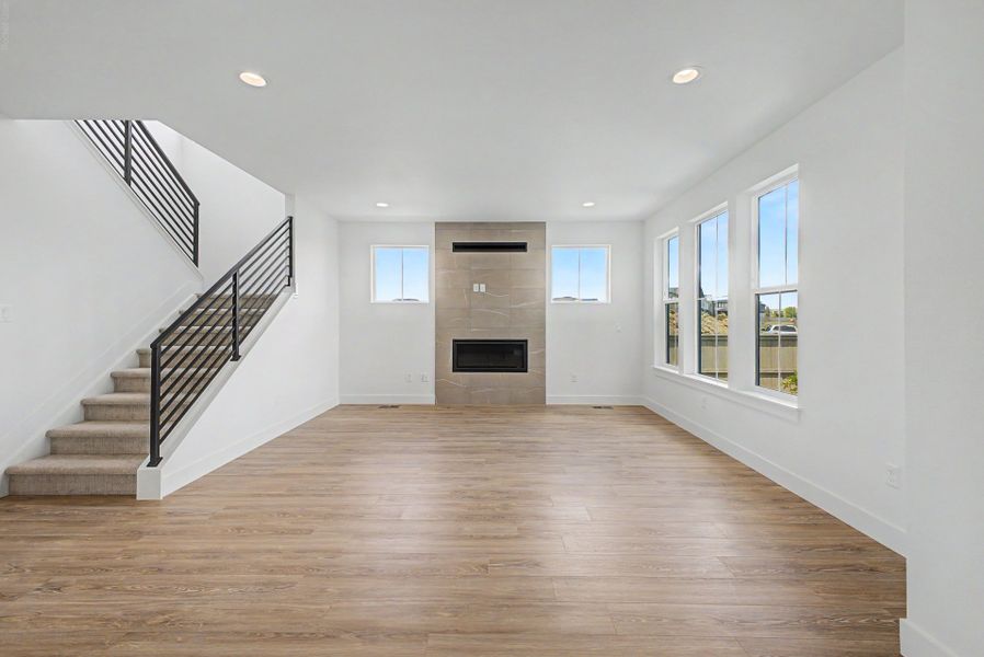 Spacious, unfurnished interior of a new home in West Grange, Longmont (Image 14). Spacious, unfurnished interior of a new home in West Grange, Longmont (Image 14).