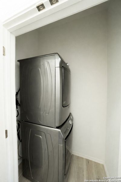 Close-up of interior finishes inside a home in , Rockport (Image 18).