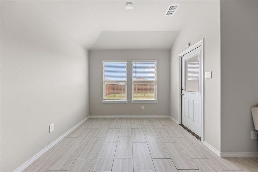 Spacious, unfurnished interior of a new home in Rosewood at Beltmill, Fort Worth (Image 24).