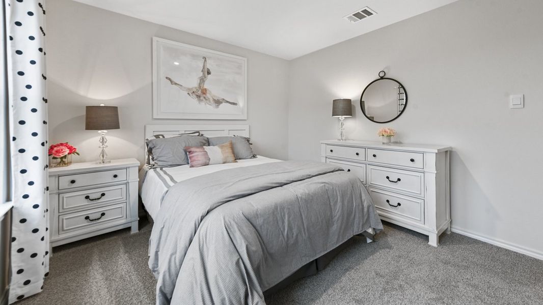 Furnished interior view inside a new home in Saddlebrook, Waxahachie (Image 9).