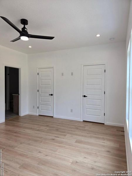 Spacious, unfurnished interior of a new home in , San Antonio (Image 20). Spacious, unfurnished interior of a new home in , San Antonio (Image 20).