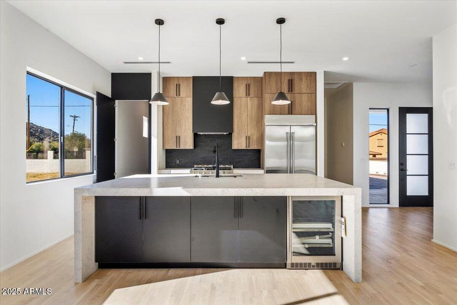 02-IMG_8332 02-IMG_8332