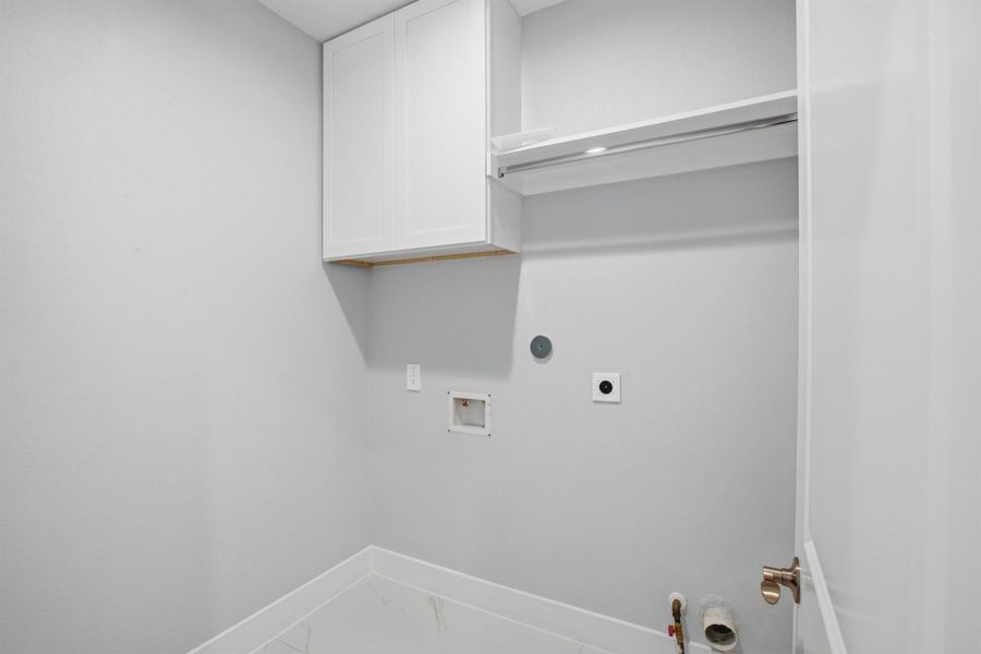 Spacious, unfurnished interior of a new home in , Magnolia (Image 37).