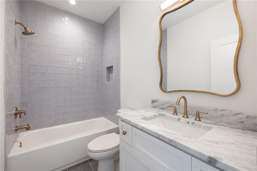 Furnished interior view inside a new home in , Atlanta (Image 5).