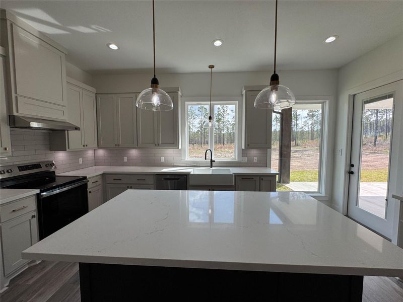 Furnished interior view inside a new home in , Brookeland (Image 10).