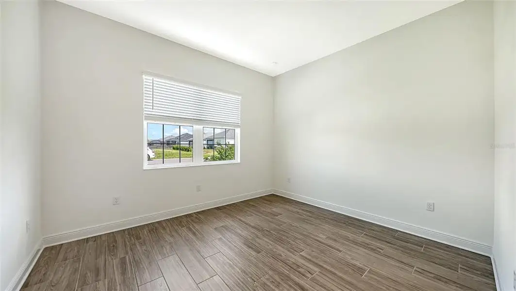Spacious, unfurnished interior of a new home in Canoe Creek, Parrish (Image 37). Spacious, unfurnished interior of a new home in Canoe Creek, Parrish (Image 37).