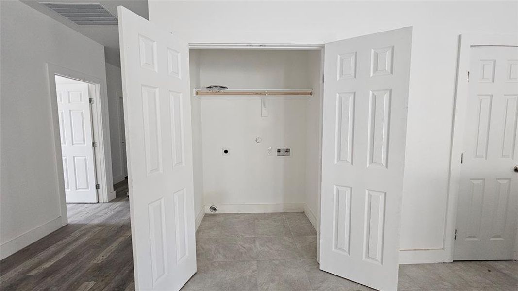 Spacious, unfurnished interior of a new home in , Terrell (Image 16). Spacious, unfurnished interior of a new home in , Terrell (Image 16).