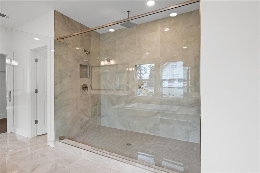 Image 56 of a home in .