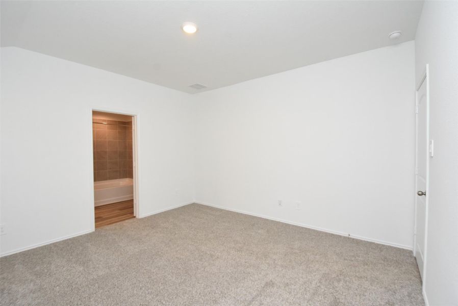 Spacious, unfurnished interior of a new home in , Houston (Image 34). Spacious, unfurnished interior of a new home in , Houston (Image 34).
