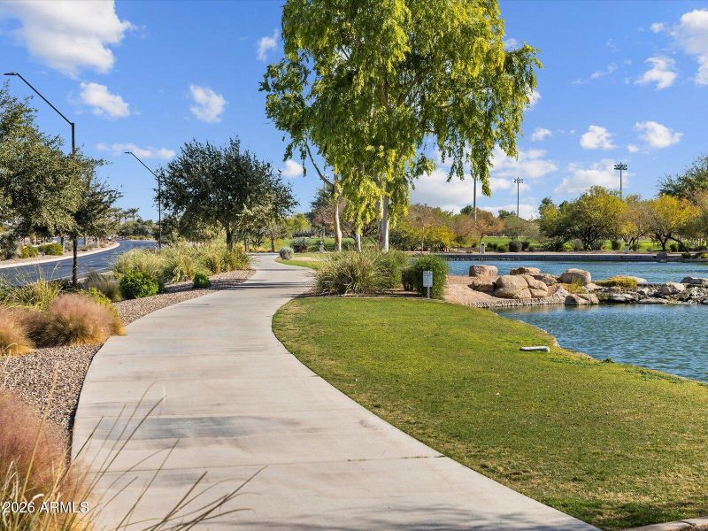 32-Anthem Community_663 32-Anthem Community_663