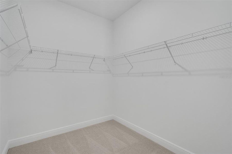 Spacious, unfurnished interior of a new home in Reserve at Hammock Oaks, Lady Lake (Image 34). Spacious, unfurnished interior of a new home in Reserve at Hammock Oaks, Lady Lake (Image 34).