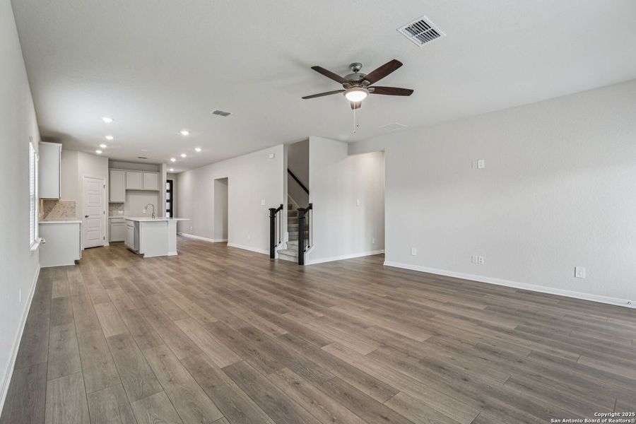 Spacious, unfurnished interior of a new home in Royal Crest, San Antonio (Image 51). Spacious, unfurnished interior of a new home in Royal Crest, San Antonio (Image 51).