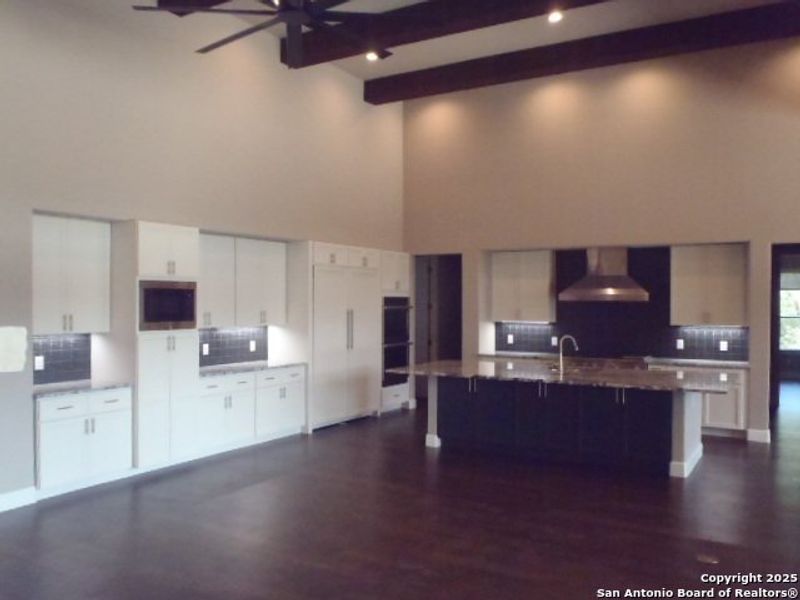 Furnished interior view inside a new home in , New Braunfels (Image 17). Furnished interior view inside a new home in , New Braunfels (Image 17).