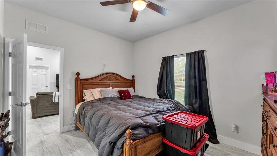 Furnished interior view inside a new home in , Sebring (Image 39).