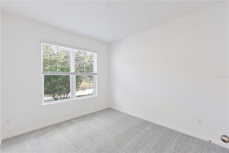 Spacious, unfurnished interior of a new home in , Apopka (Image 9).