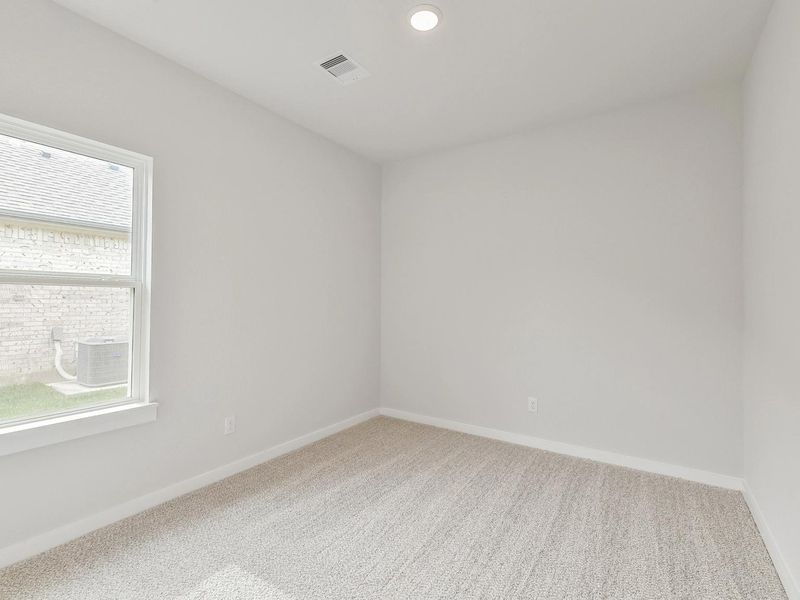 Spacious, unfurnished interior of a new home in Windmill Estates, Magnolia (Image 31).