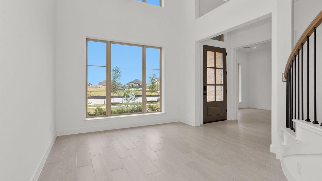 Spacious, unfurnished interior of a new home in Valencia 60', Manvel (Image 10). Spacious, unfurnished interior of a new home in Valencia 60', Manvel (Image 10).