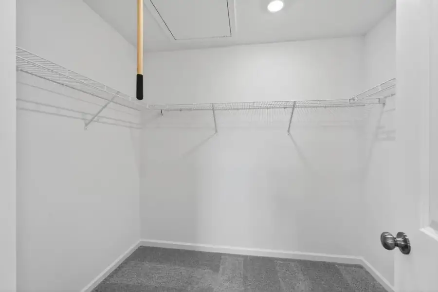 Spacious, unfurnished interior of a new home in Chandler Run, Tucker (Image 31).