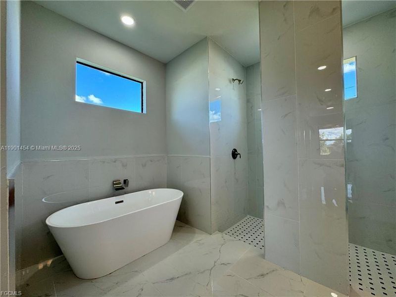 Furnished interior view inside a new home in , Cape Coral (Image 4). Furnished interior view inside a new home in , Cape Coral (Image 4).