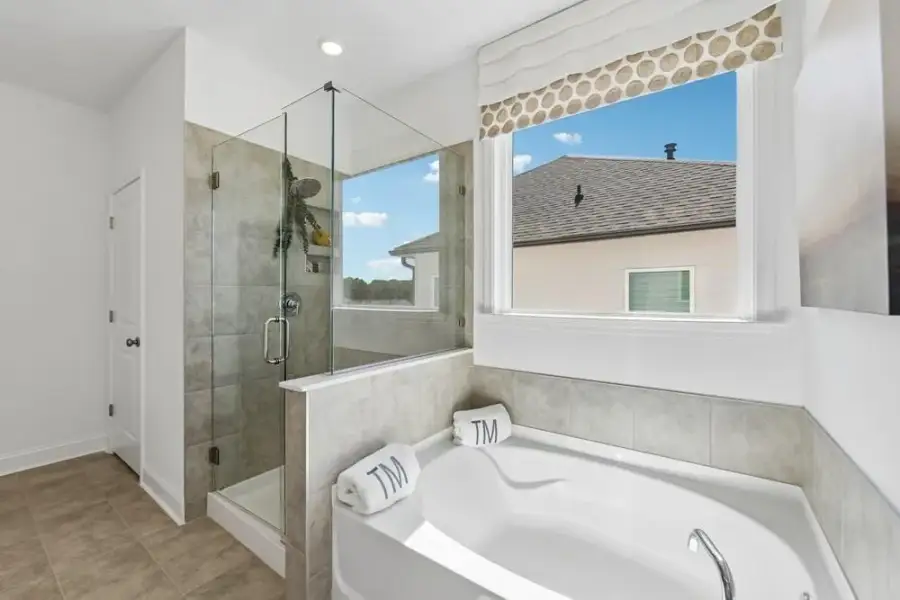 Furnished interior view inside a new home in Oakmead, Buford (Image 8).
