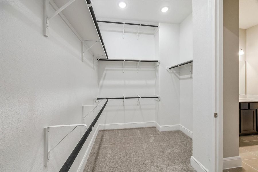 Spacious, unfurnished interior of a new home in Edgewater, Webster (Image 19). Spacious, unfurnished interior of a new home in Edgewater, Webster (Image 19).
