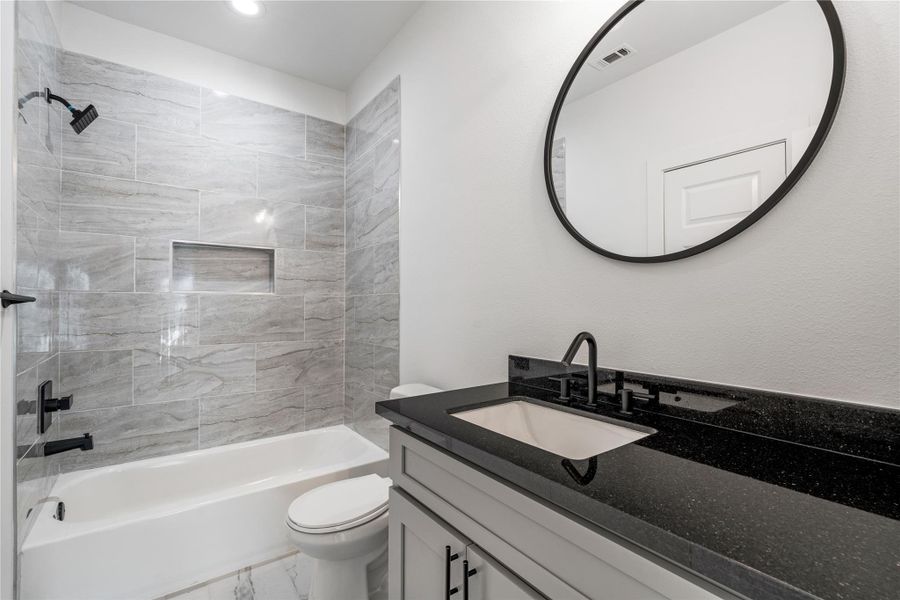 Furnished interior view inside a new home in , Houston (Image 10).