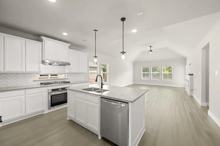 Furnished interior view inside a new home in Oaks of North Grove, Waxahachie (Image 10).