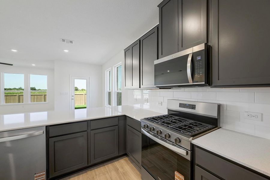 Furnished interior view inside a new home in Centerpoint Meadows, Lockhart (Image 5). Furnished interior view inside a new home in Centerpoint Meadows, Lockhart (Image 5).