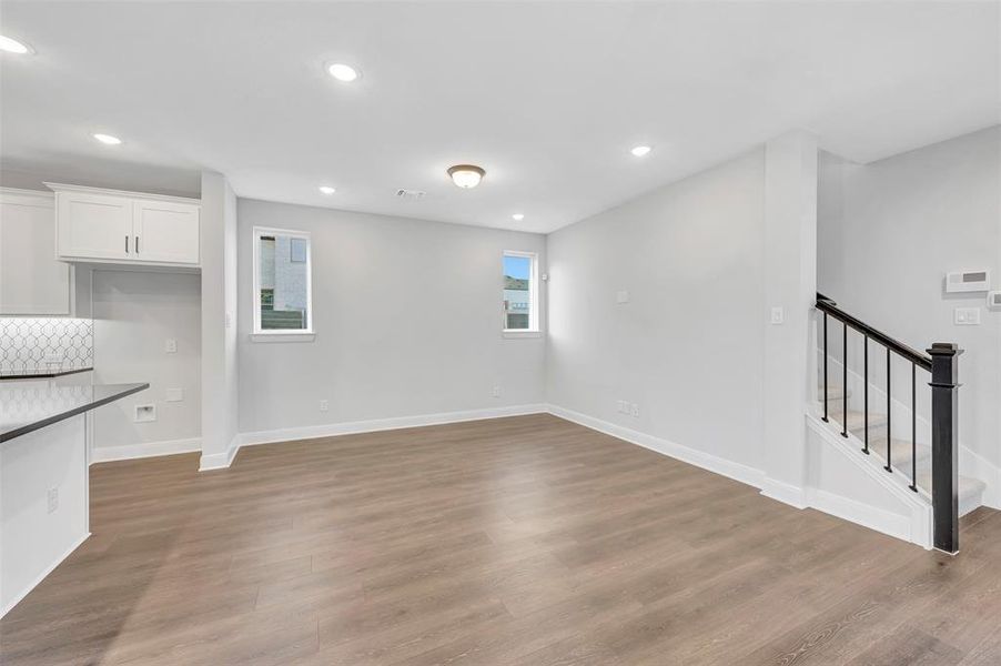 Spacious, unfurnished interior of a new home in Painted Tree Woodland West – Cottages, McKinney (Image 34).