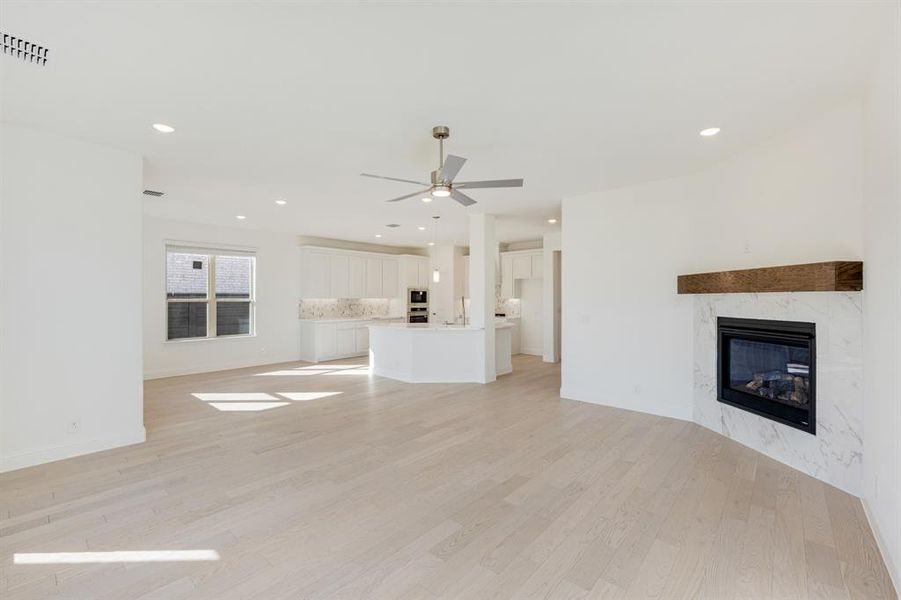 Spacious, unfurnished interior of a new home in Union Park Classic 55, Little Elm (Image 22).