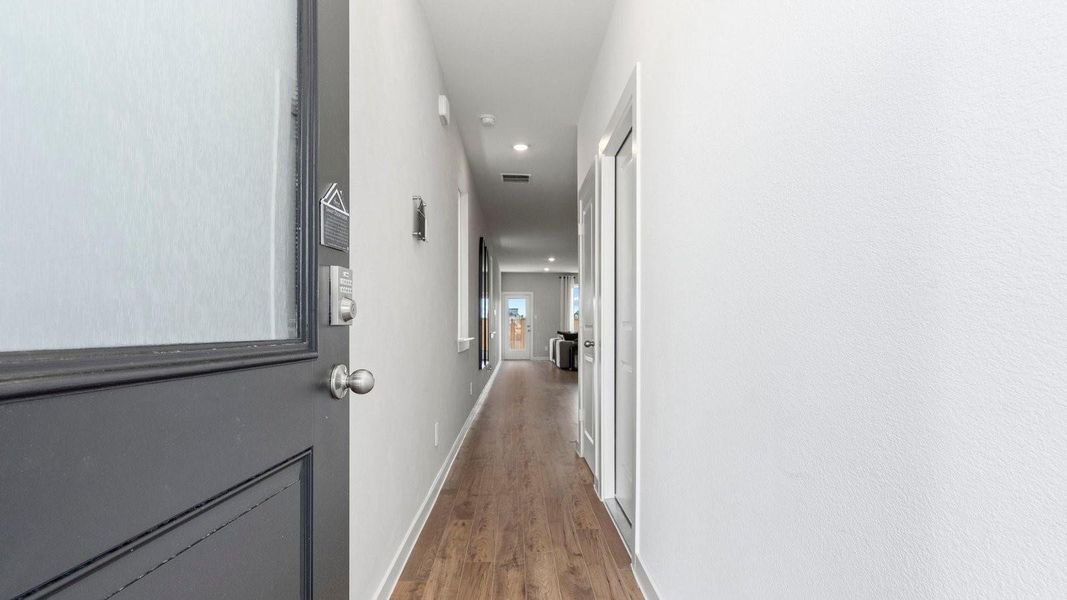 *Options vary. Dimensions approximate. Images/3D tour for illustration only. *Options vary. Dimensions approximate. Images/3D tour for illustration only.